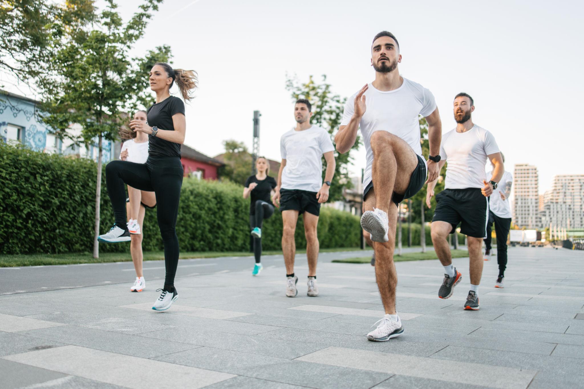 A Simple Weekly Fitness Plan for Busy Adults That Actually Meets the Guidelines