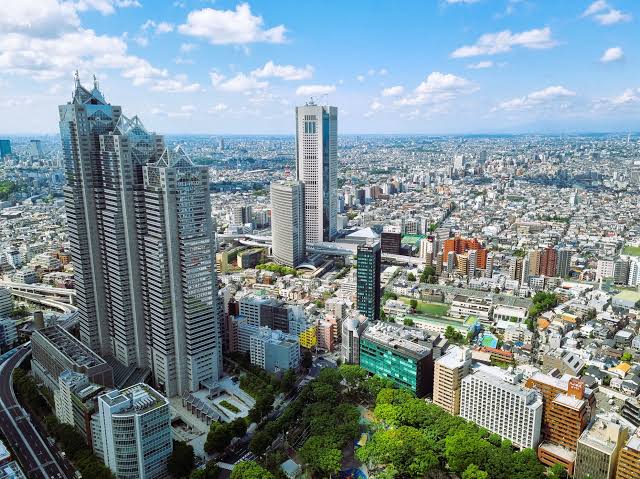 Tokyo Teacher-Training Contract Lawsuit Raises Questions About Education Spending and Government Transparency