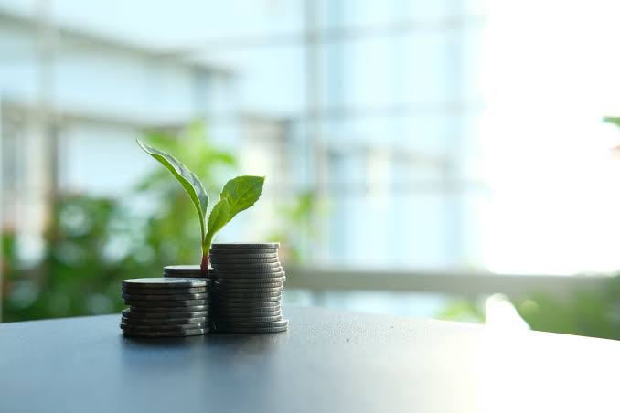 How the Global Economy Works and Why Businesses Need to Thrive