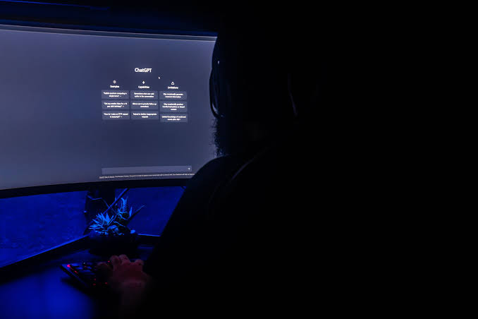 New OpenAI Research Finds AI Is Expanding Workers’ Roles Across Job Boundaries