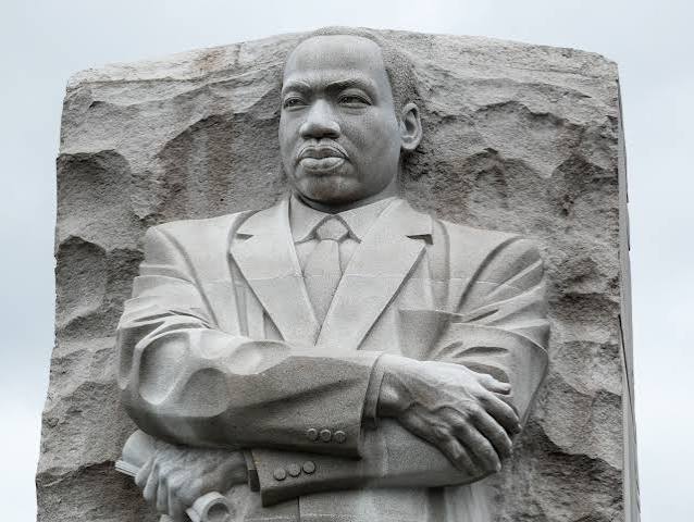 What Great Leaders Teach Us About Courage, Humility, and Responsibility