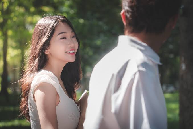 Dating in Asia vs. Western Nations: What Culture Changes and What It Does Not
