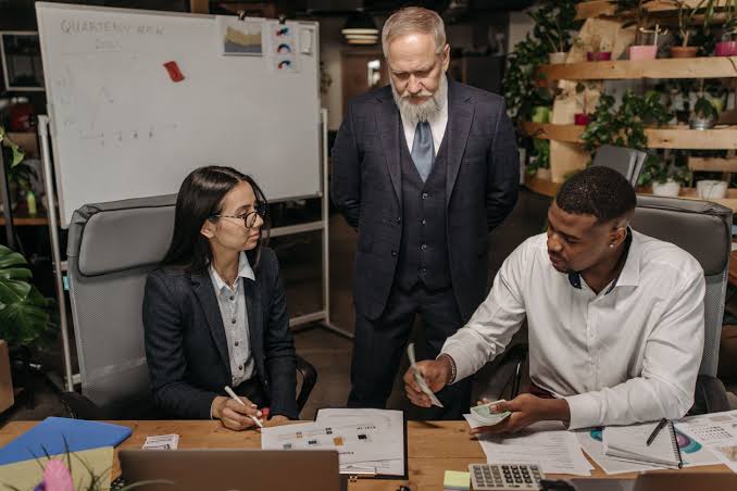 Stay With the Mission: Why Strong Leaders Adapt Their Strategy Without Abandoning Their Purpose