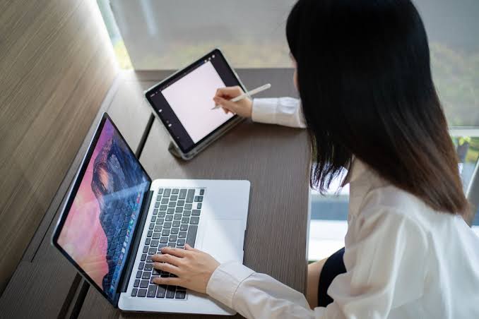 Japan Wants Every High School Graduate to Be AI Literate by 2030